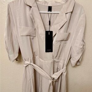 Colors Los Angels Boutique Beige
Leisure Spring Summer Dress
NWT Lightweigh Lg